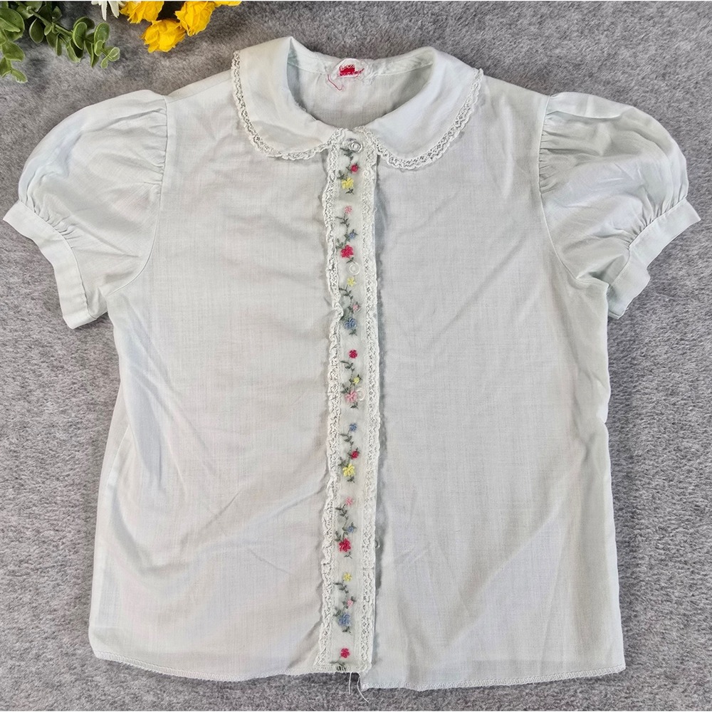 Vintage 60s Permanent Press Girls Embroidered Floral Lace Blouse Small Coquette